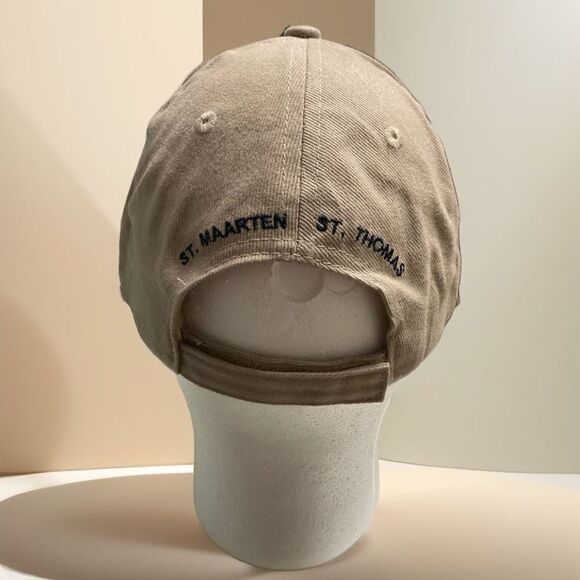 Baseball Cap From The Caribbean - Picture 2 of 3